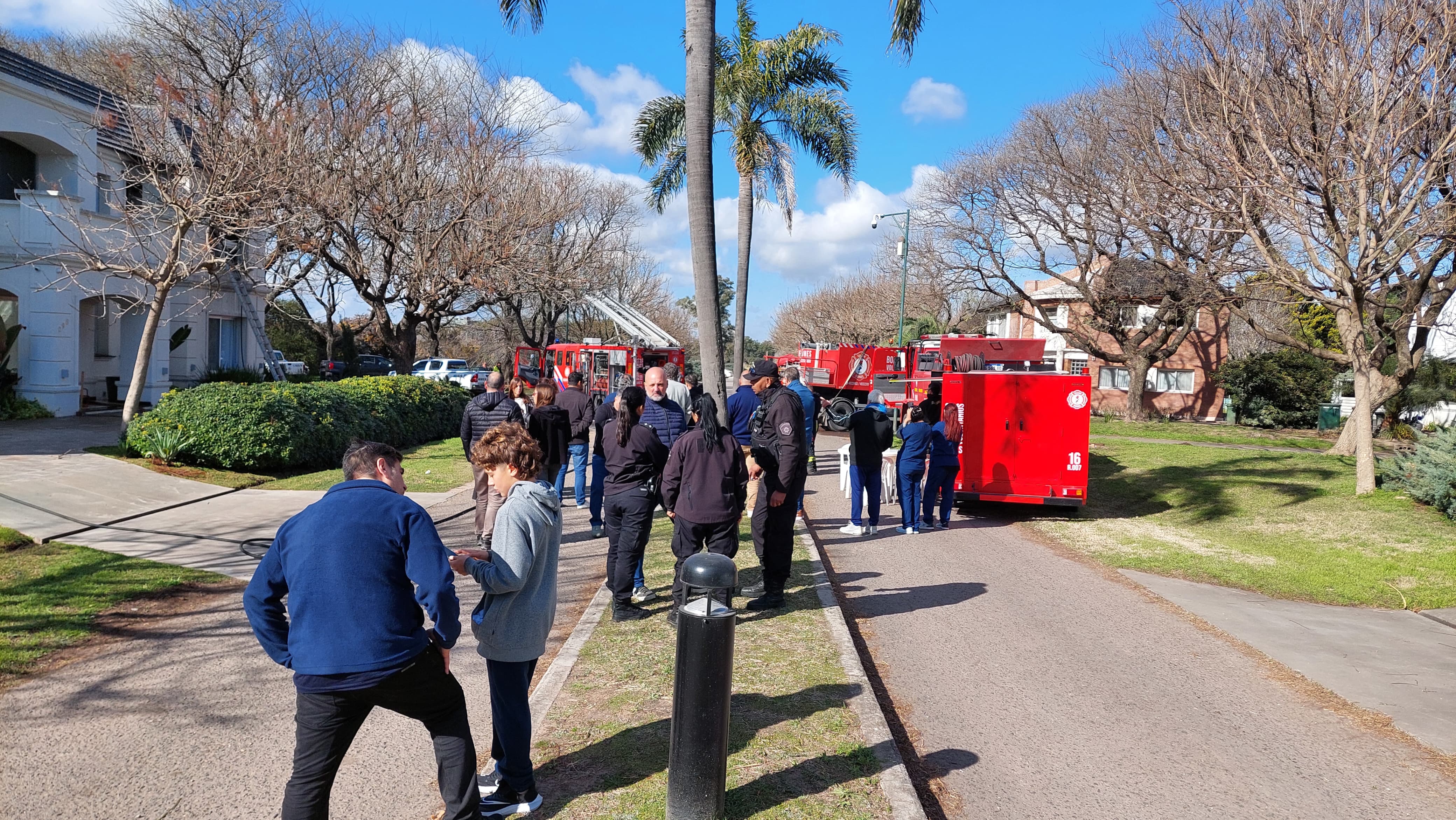 Incendio en Kentucky: vecinos alertan sobre la necesidad de mejorar la respuesta a emergencias
